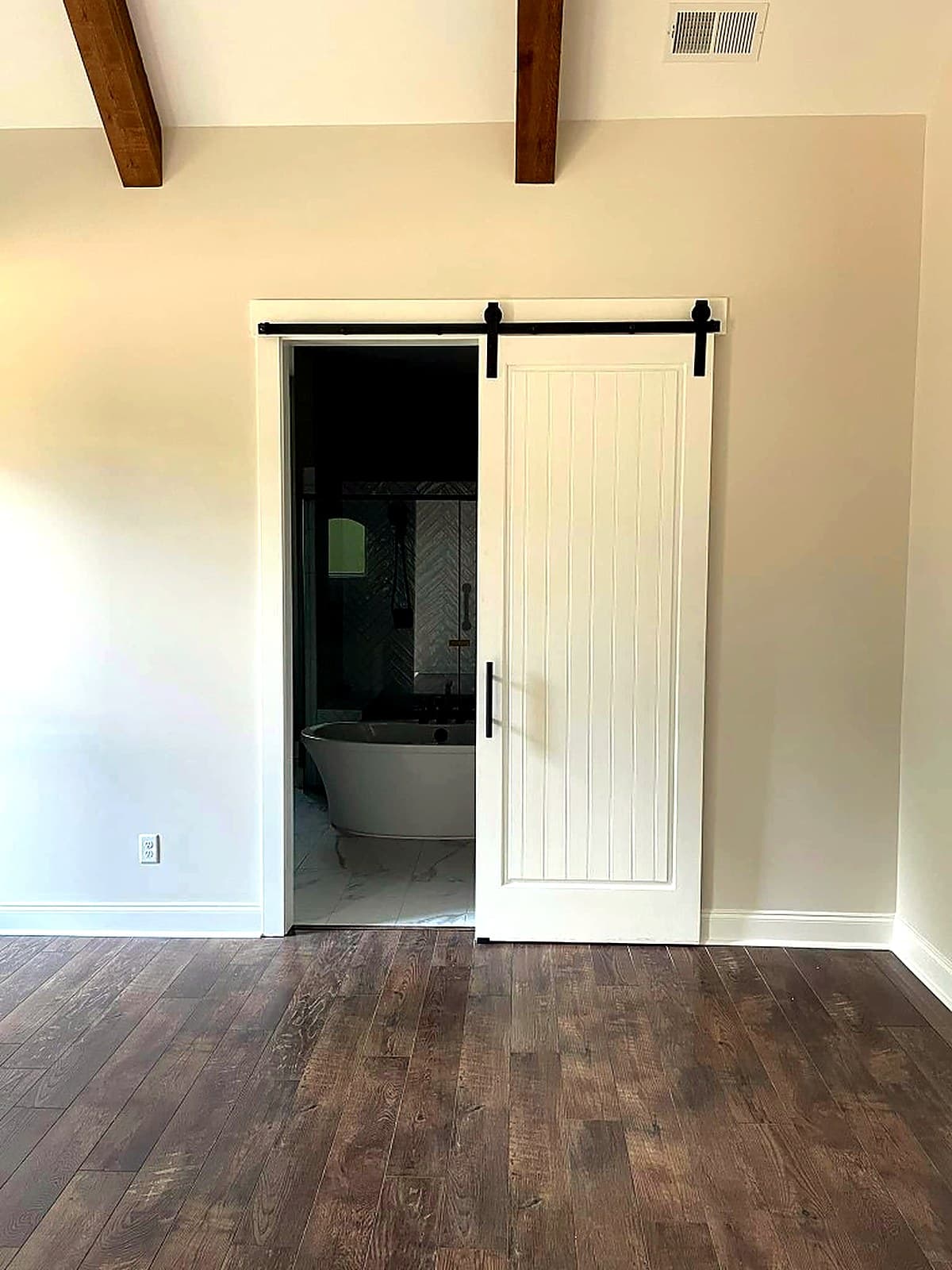 Bathrooms — M & D Custom Homes project
