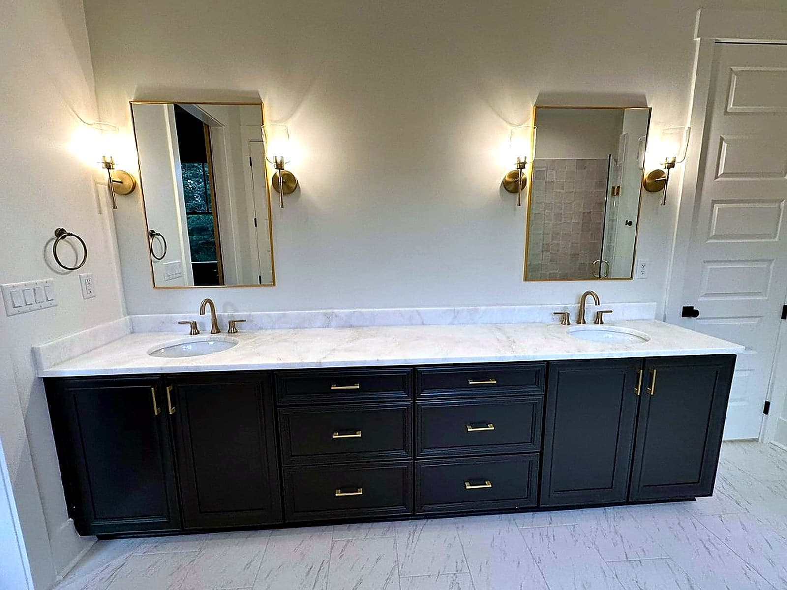 Bathrooms — M & D Custom Homes project
