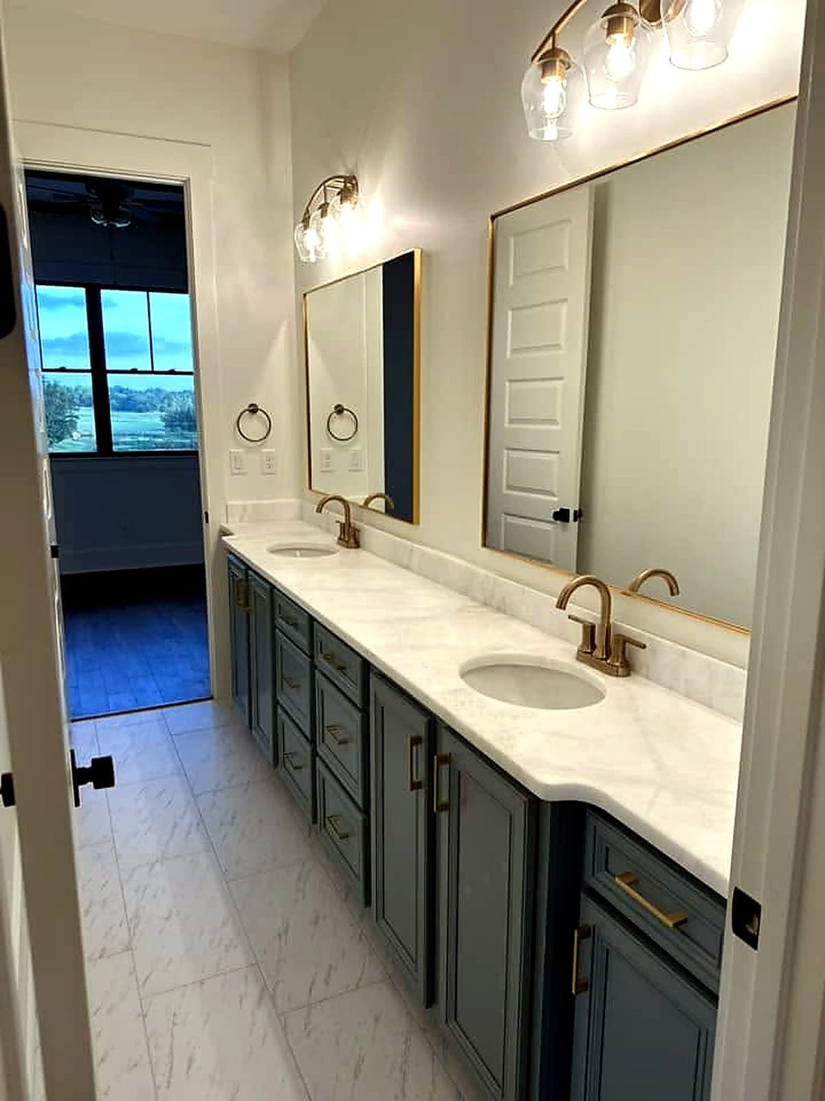 Bathrooms — M & D Custom Homes project