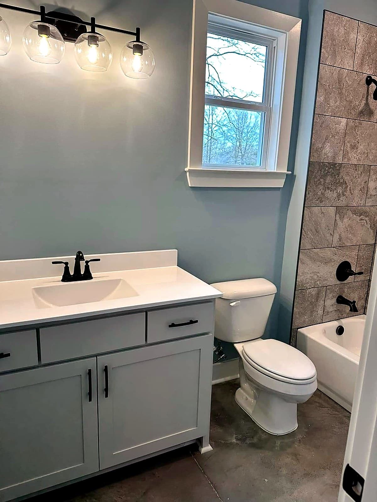 Bathrooms — M & D Custom Homes project