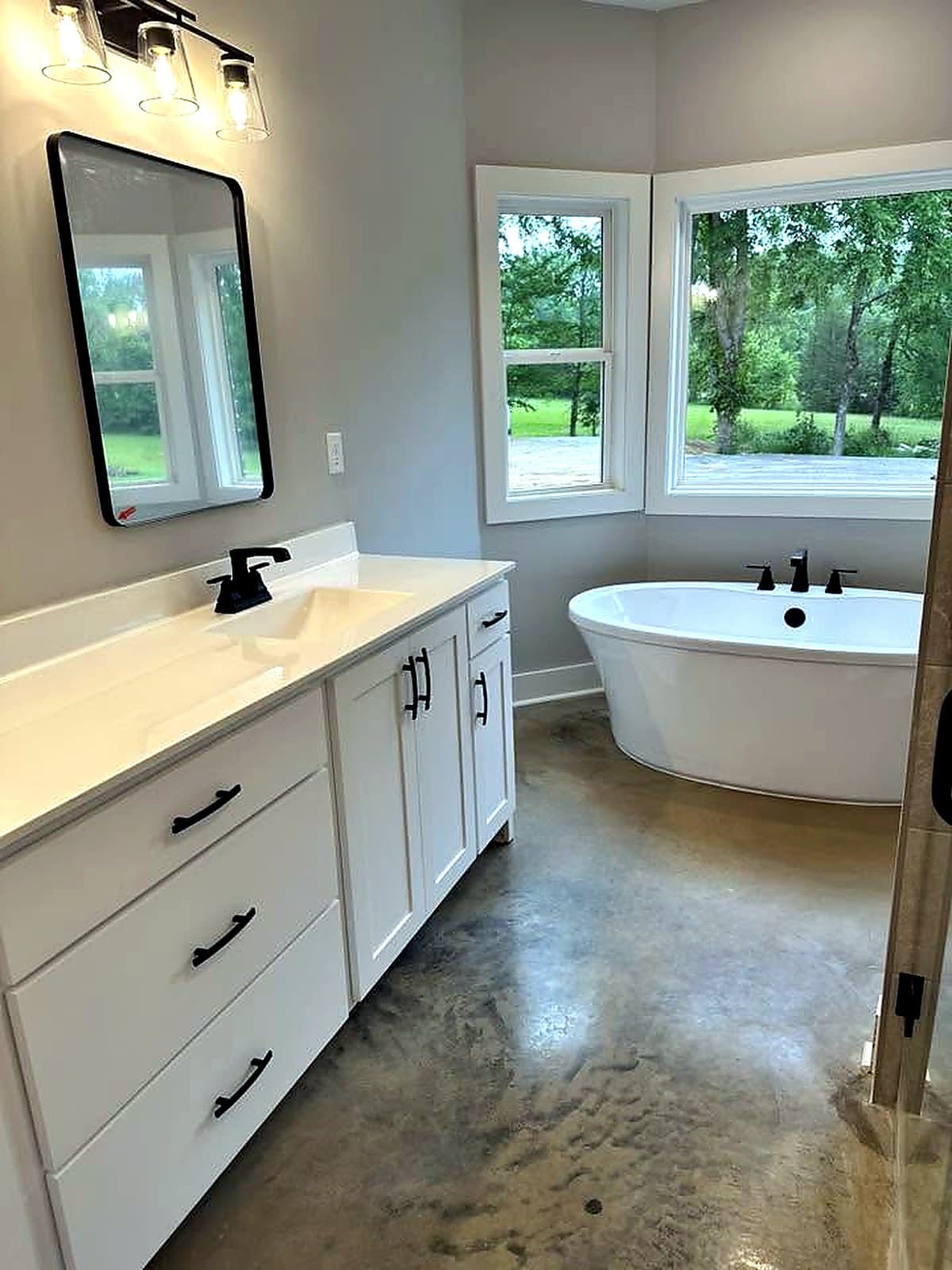 Bathrooms — M & D Custom Homes project