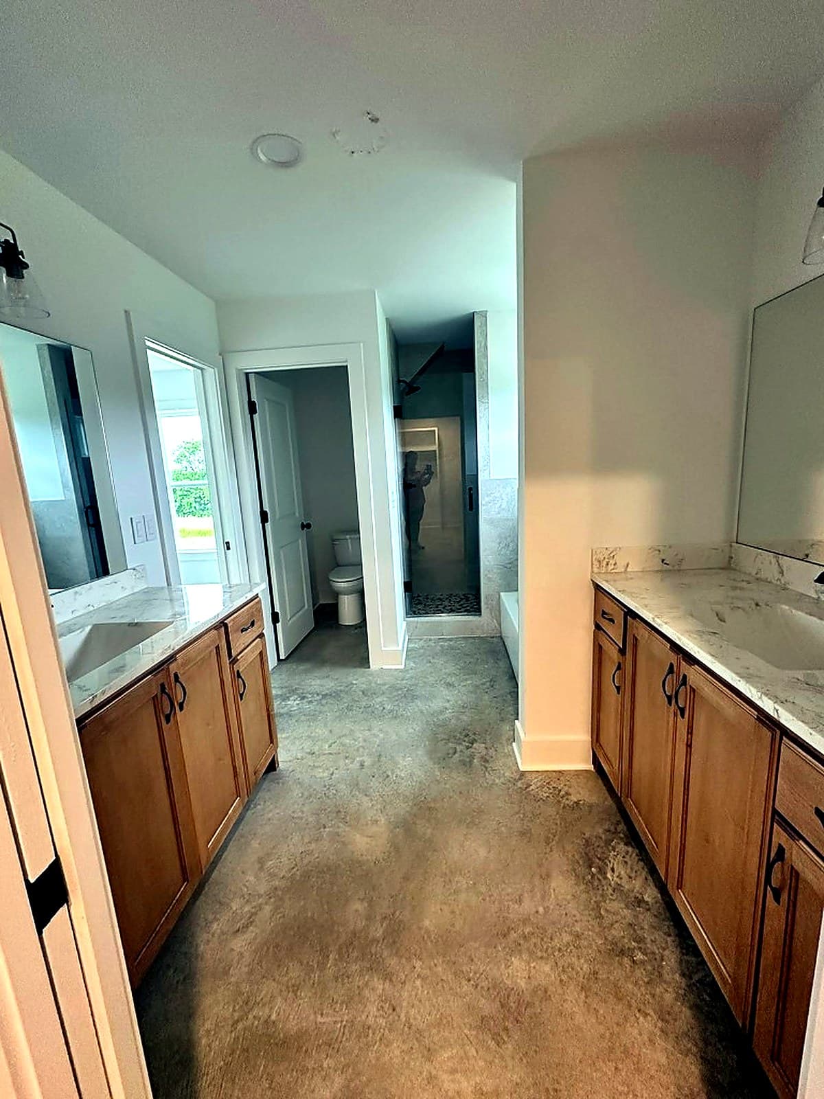Bathrooms — M & D Custom Homes project