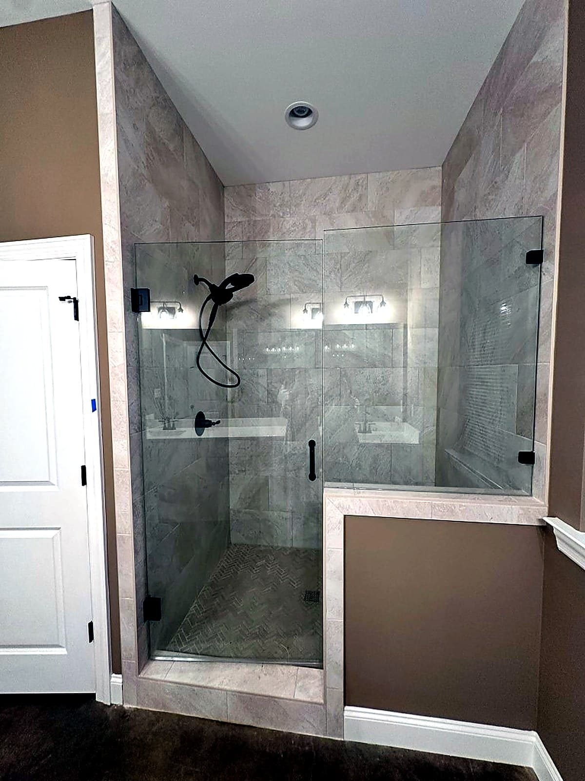 Bathrooms — M & D Custom Homes project