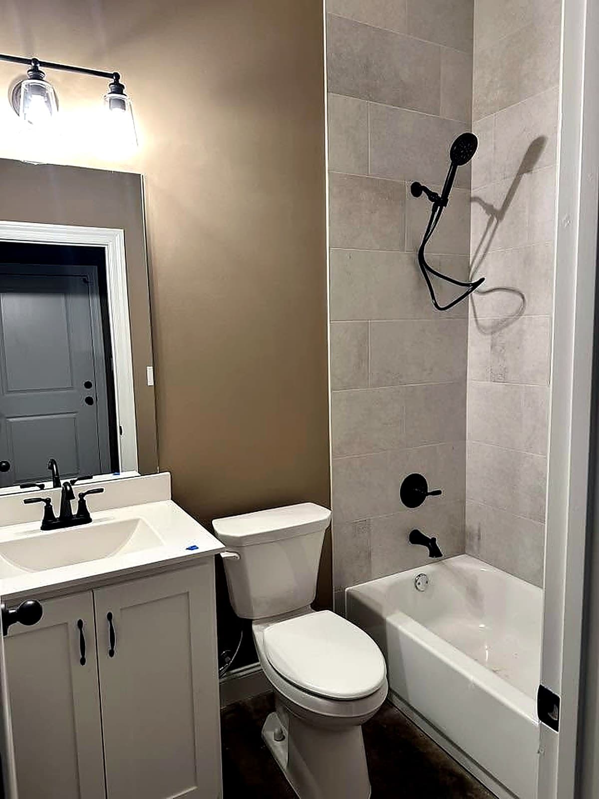 Bathrooms — M & D Custom Homes project