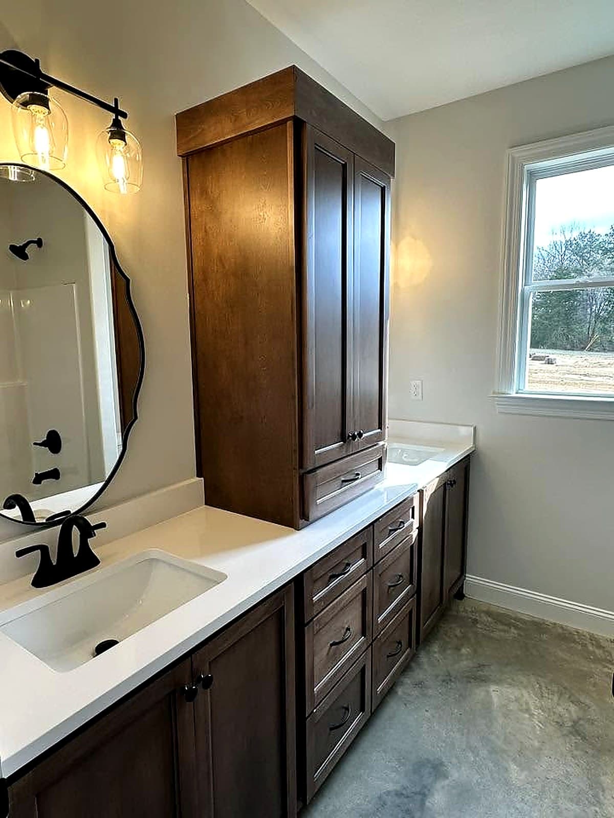 Bathrooms — M & D Custom Homes project