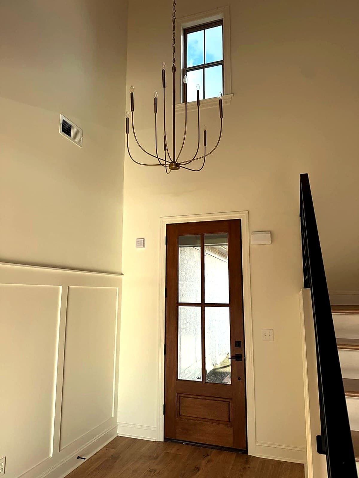 Entrances — M & D Custom Homes project