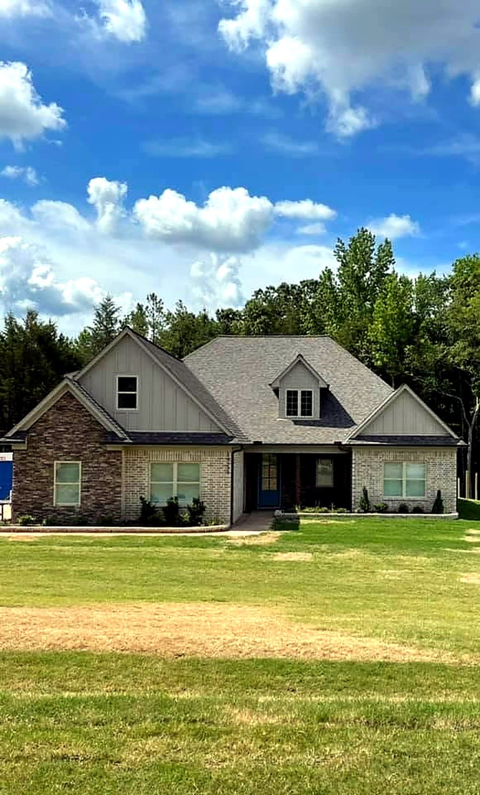 Exteriors — M & D Custom Homes project