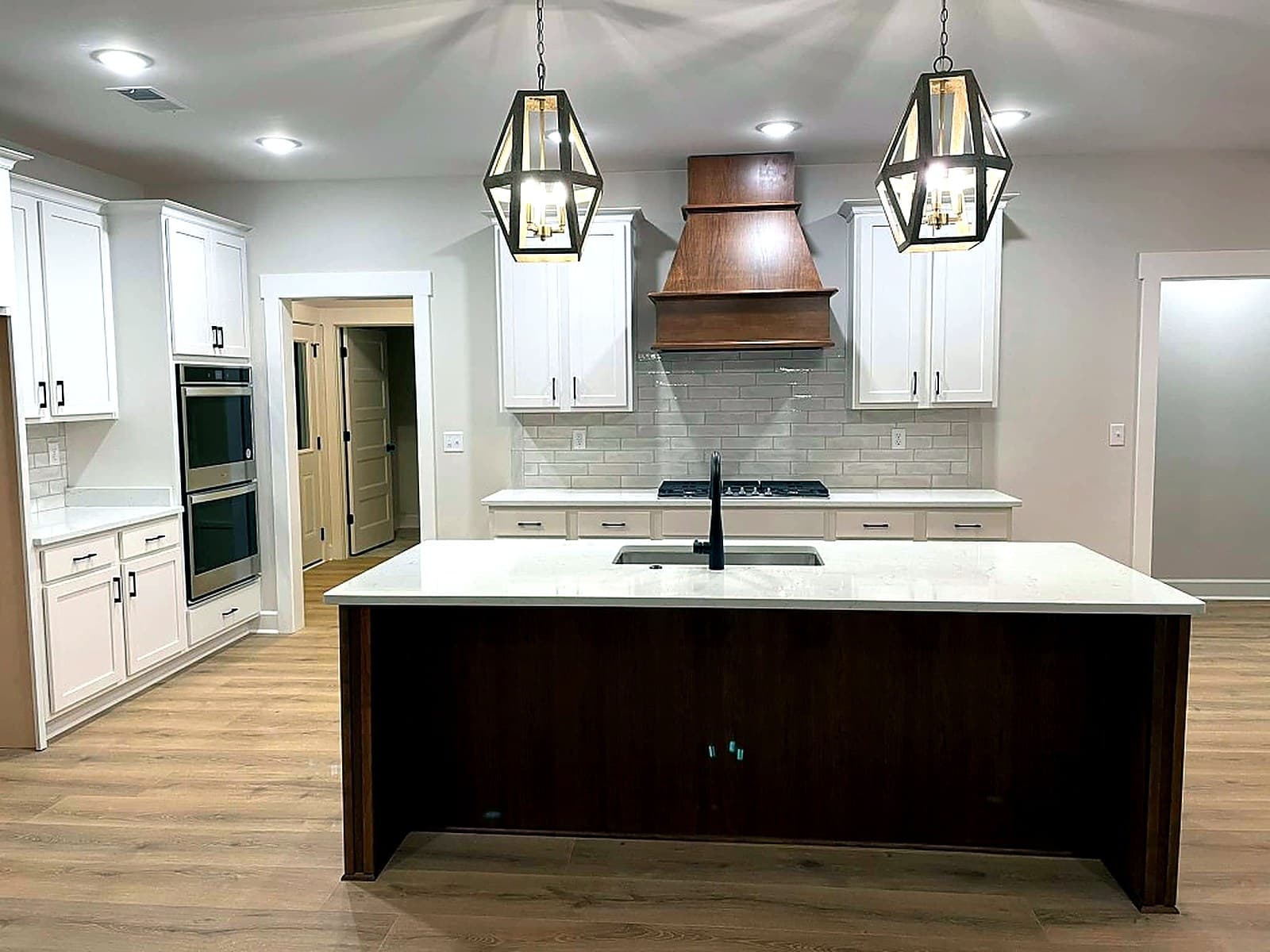 Kitchens — M & D Custom Homes project