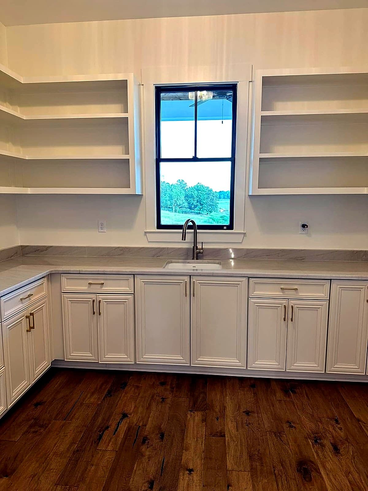 Kitchens — M & D Custom Homes project