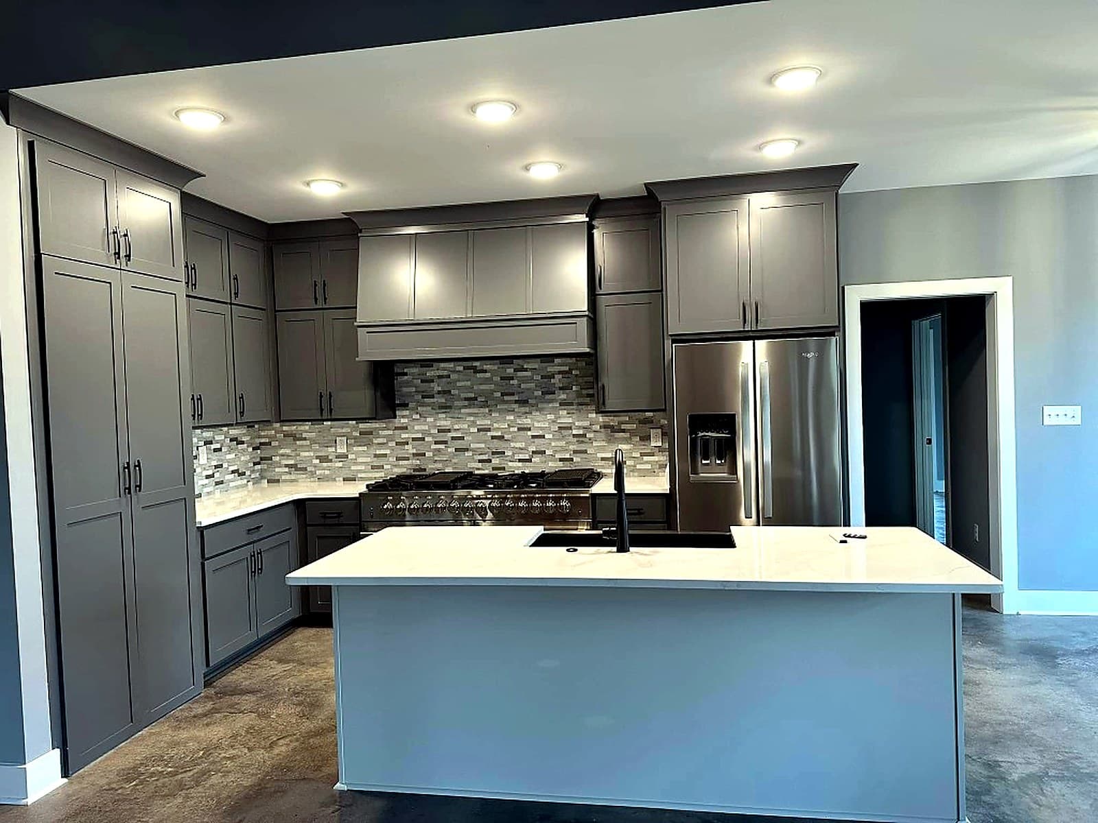 Kitchens — M & D Custom Homes project