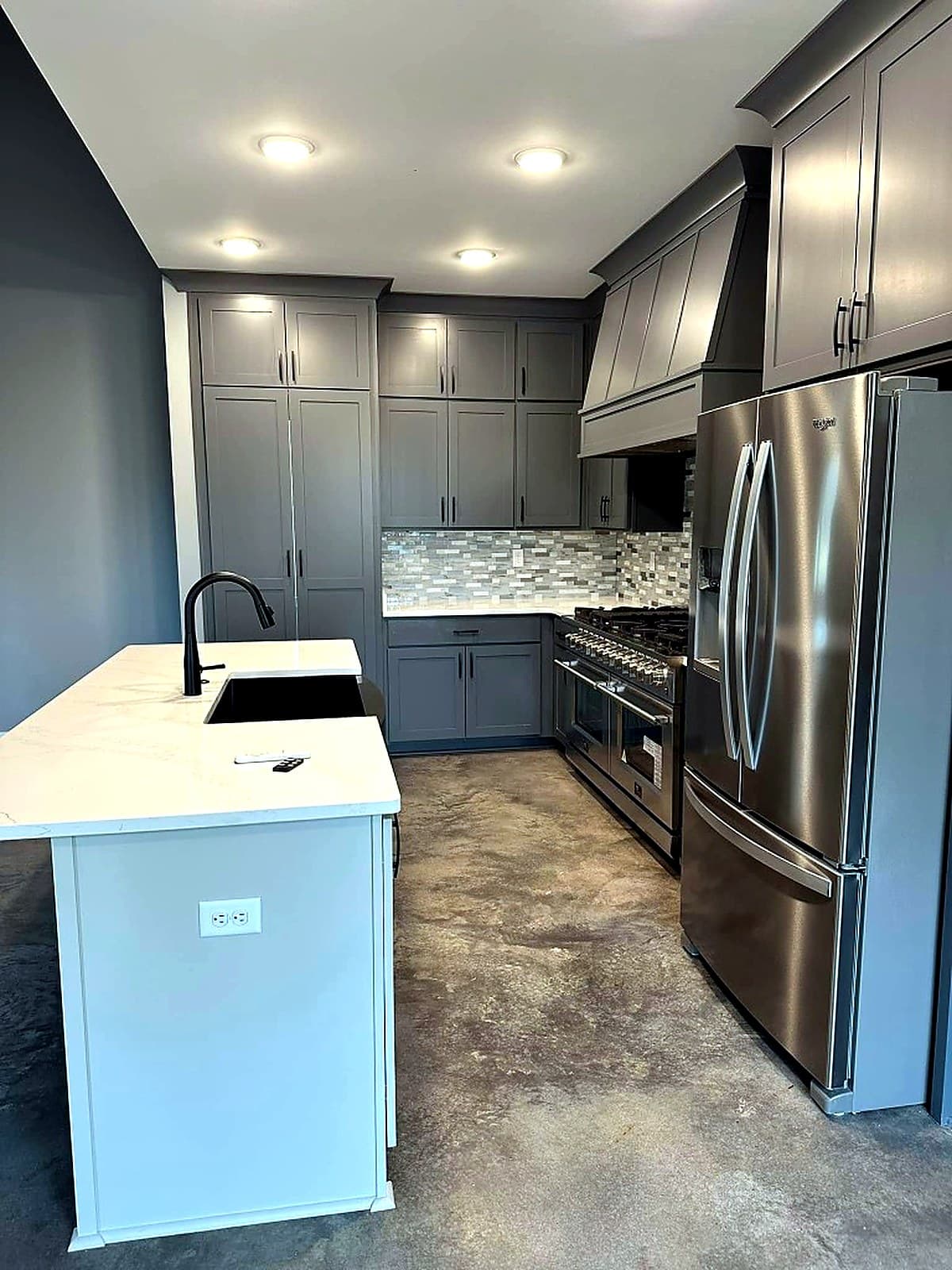 Kitchens — M & D Custom Homes project