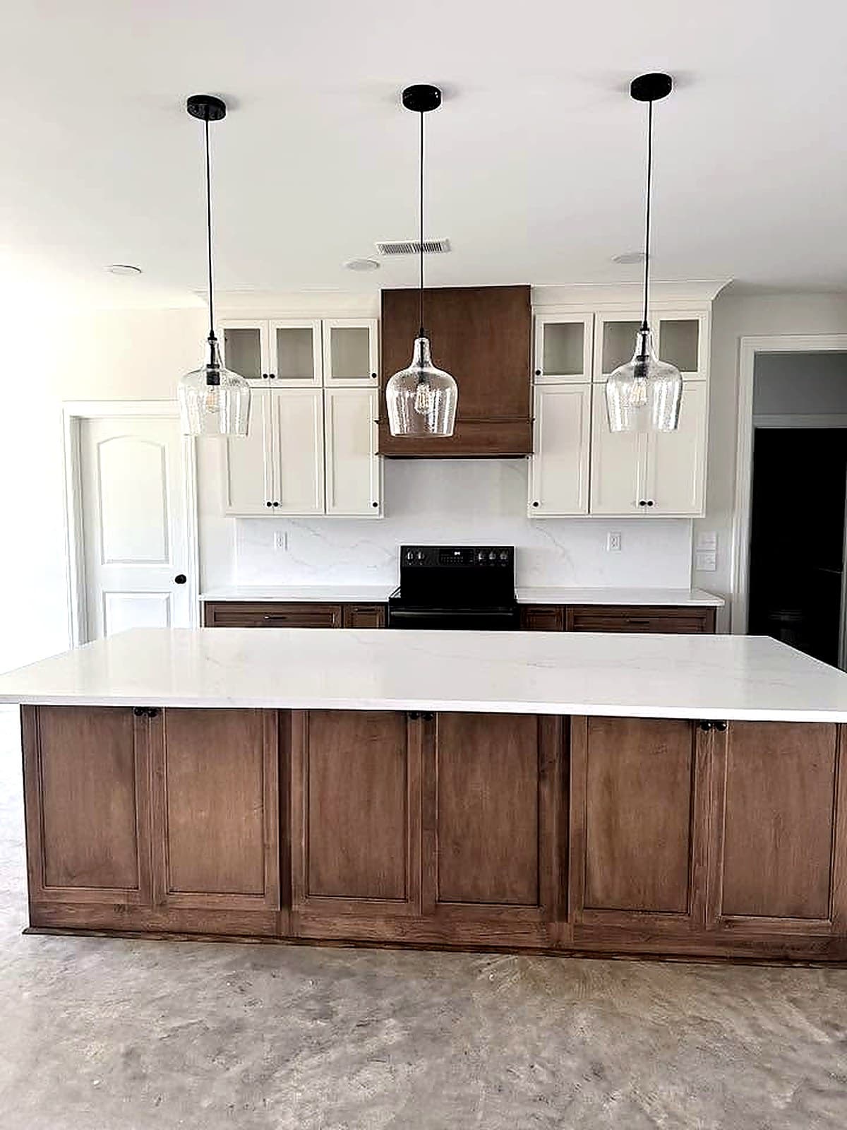 Kitchens — M & D Custom Homes project