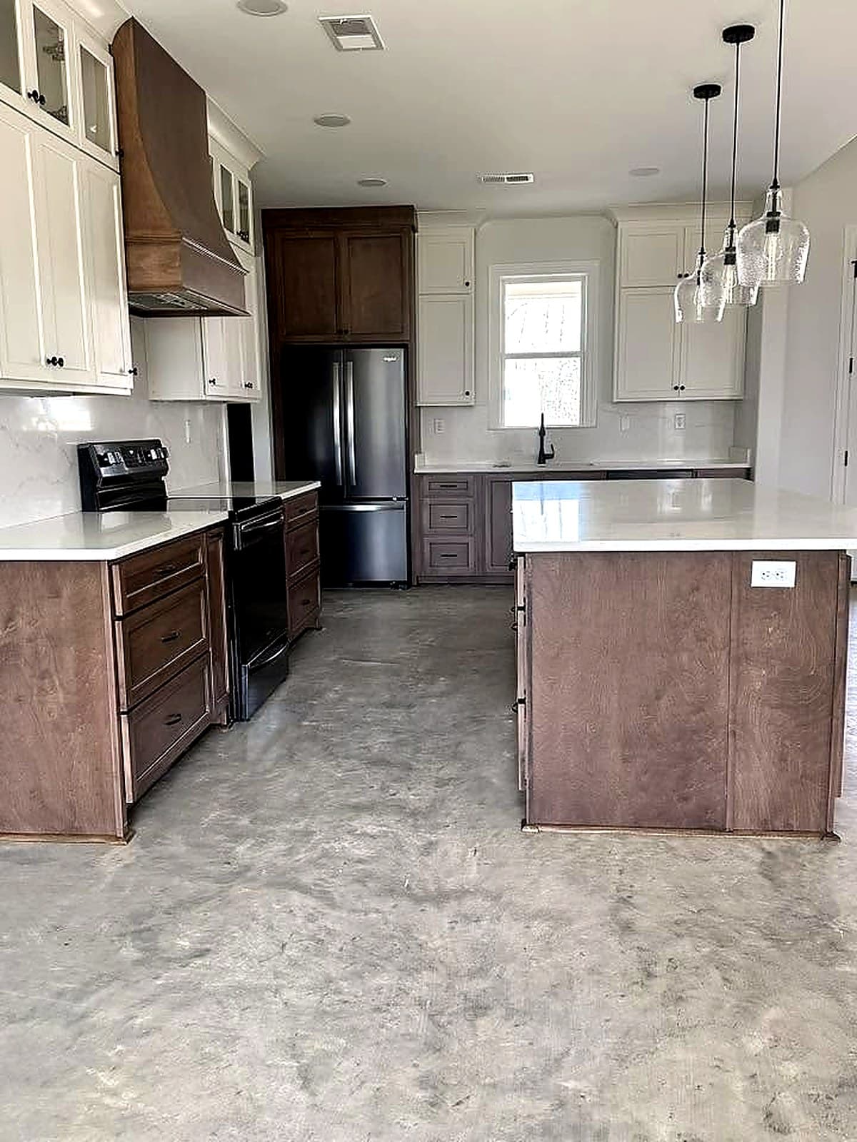 Kitchens — M & D Custom Homes project