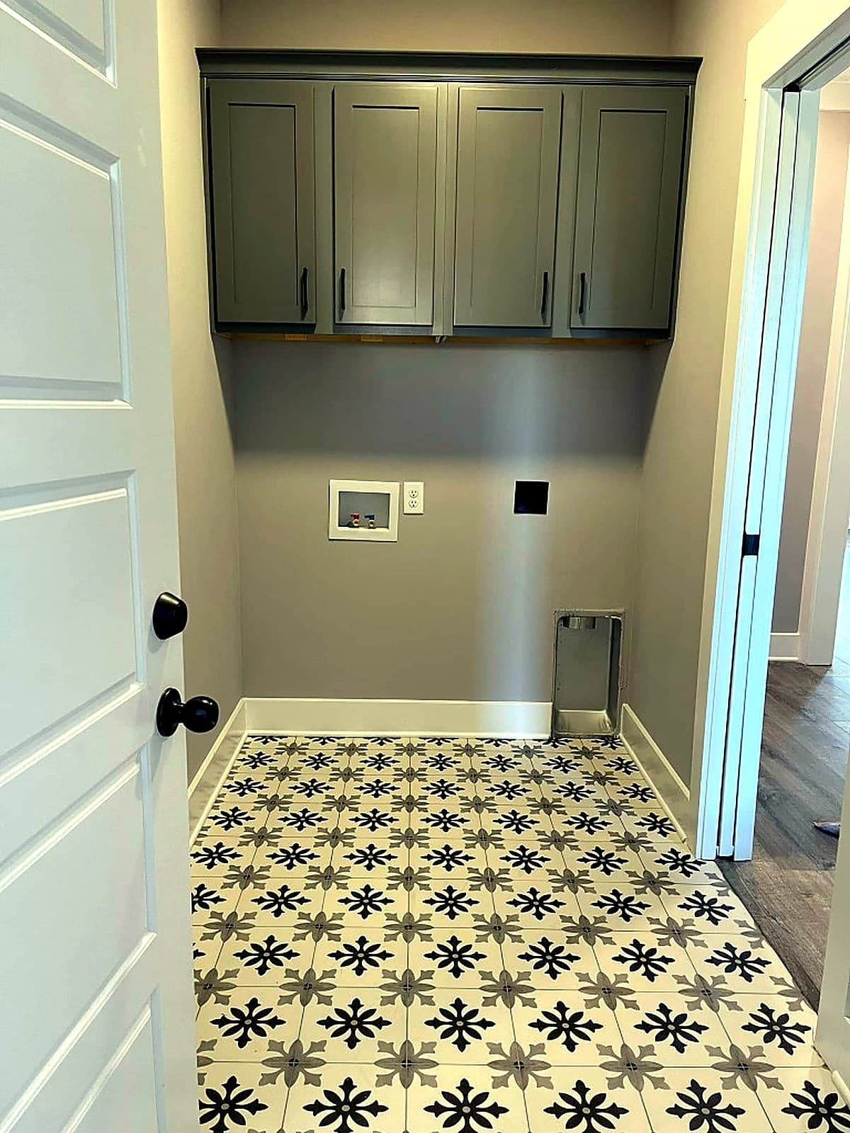 Laundry Rooms — M & D Custom Homes project