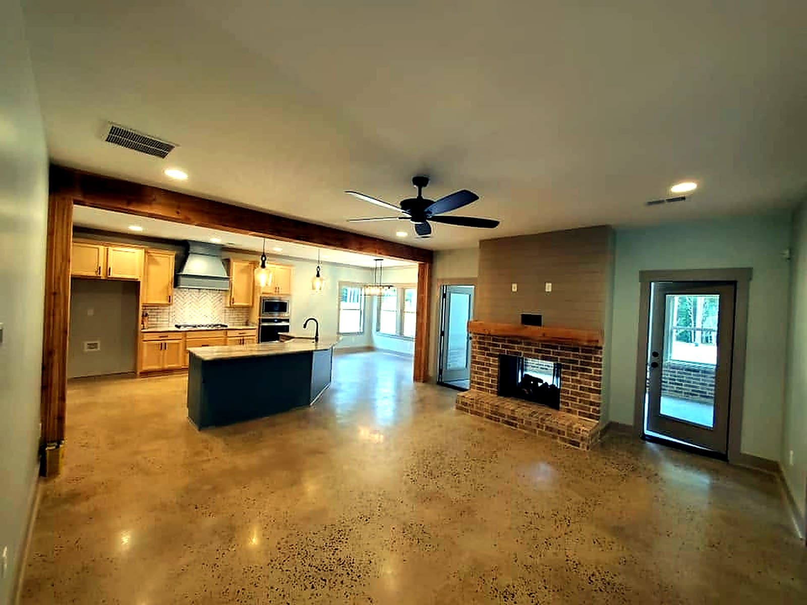 Living Rooms — M & D Custom Homes project