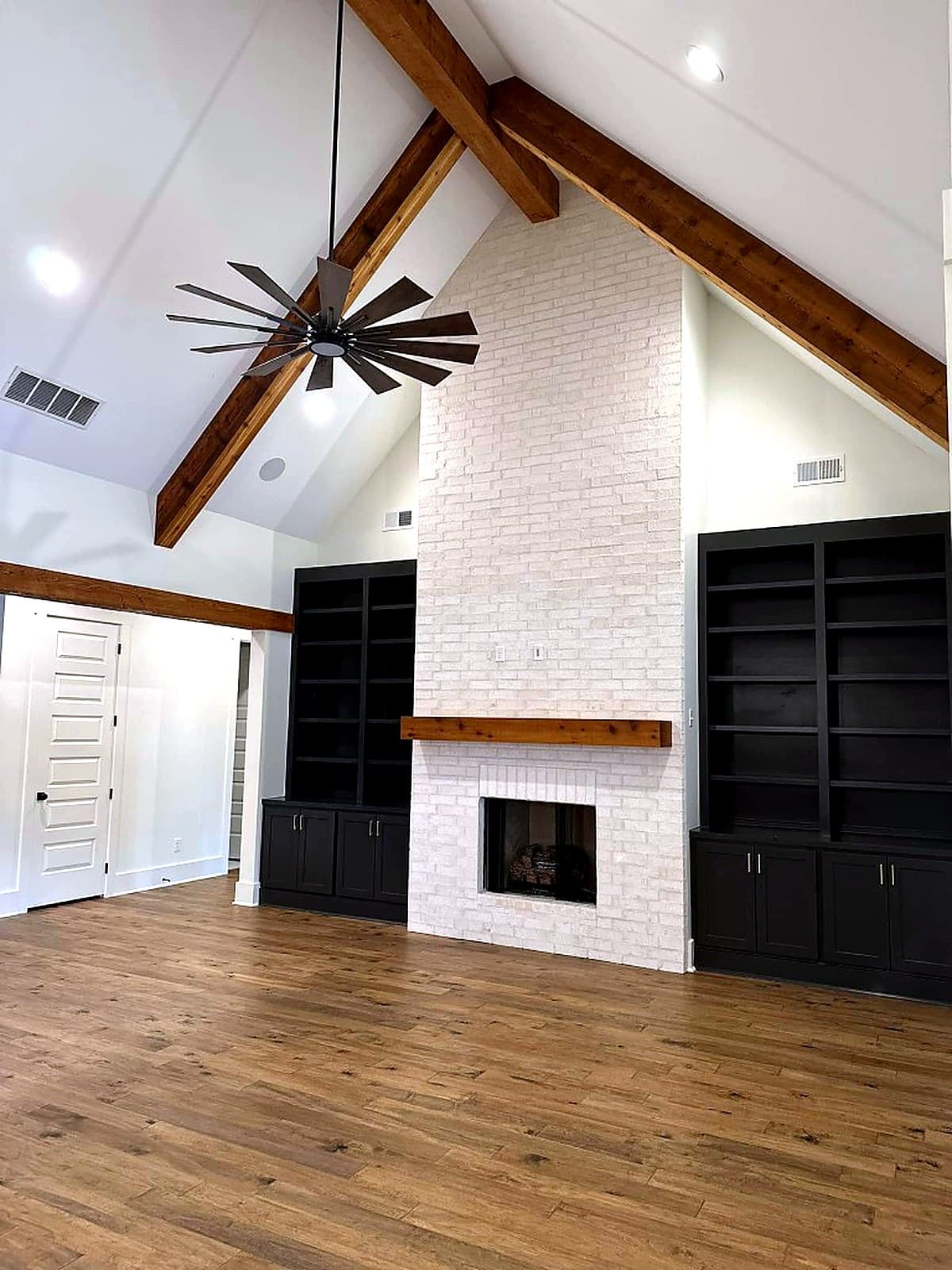 Living Rooms — M & D Custom Homes project