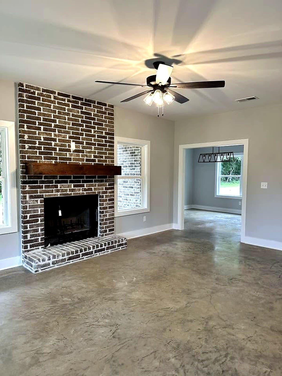 Living Rooms — M & D Custom Homes project