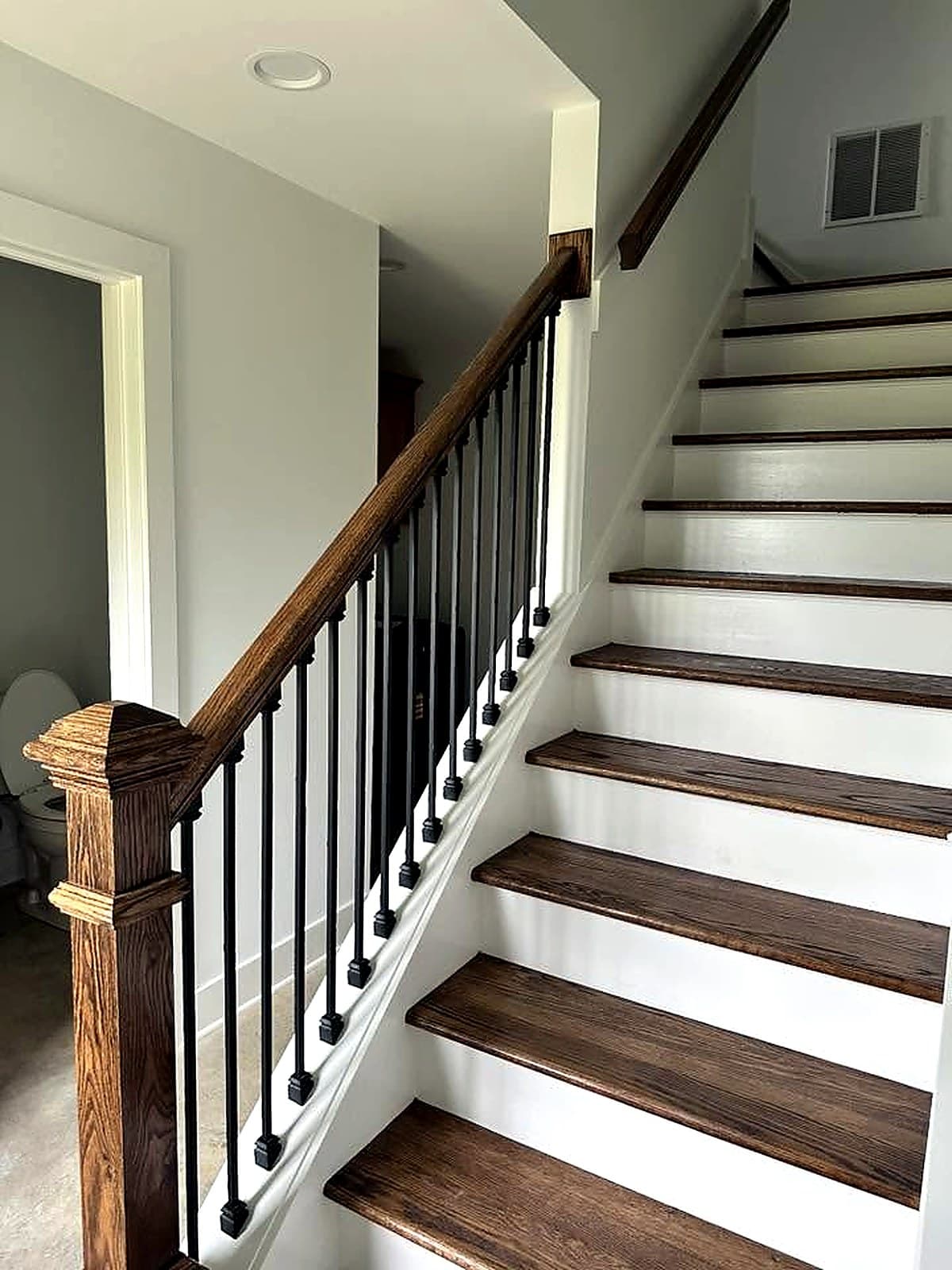 Staircases — M & D Custom Homes project